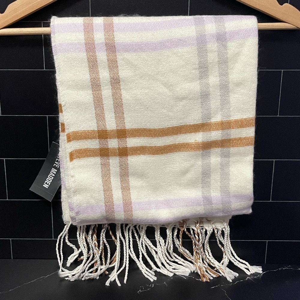 Steve Madden Blanket Scarf In Ivory Plaid